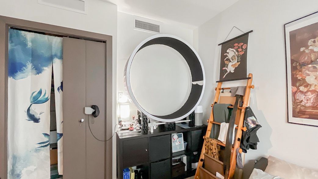 1205 68 Smithe Street