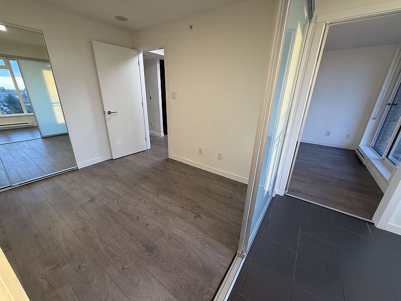 907 5665 Boundary Road