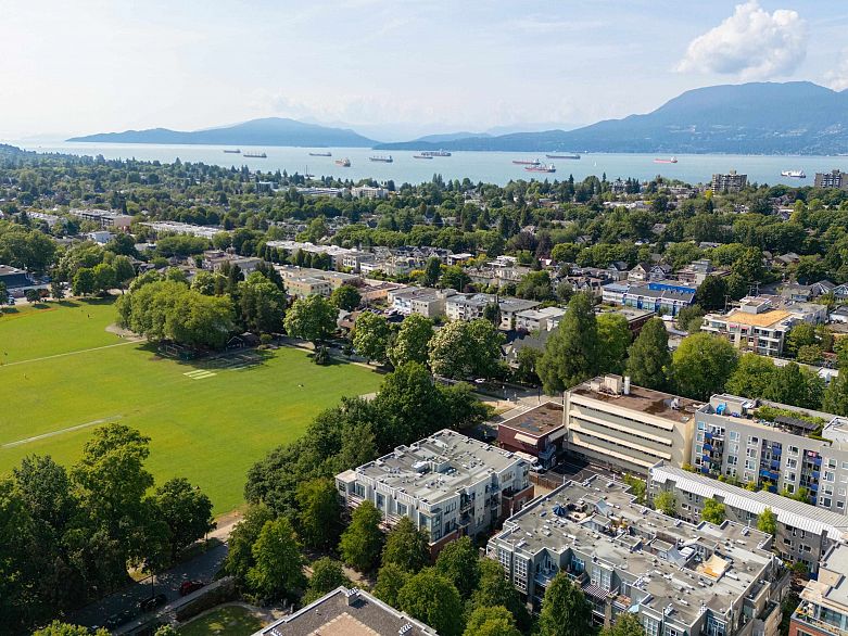 404 2688 Vine Street