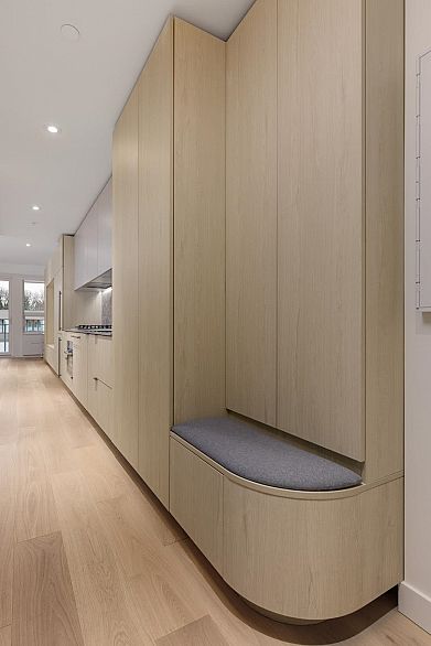 404 2471 ST GEORGE STREET, Vancouver BC V5T 0L8