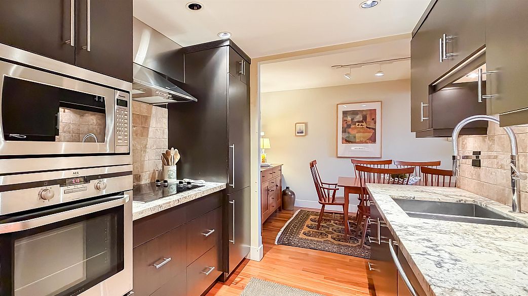 109 1490 Pennyfarthing Drive