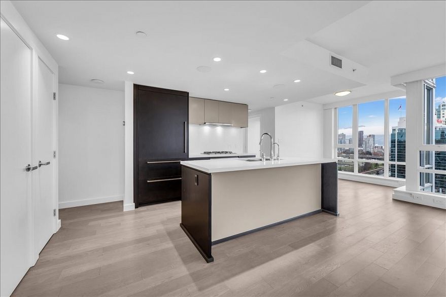 2016 1618 Quebec Street