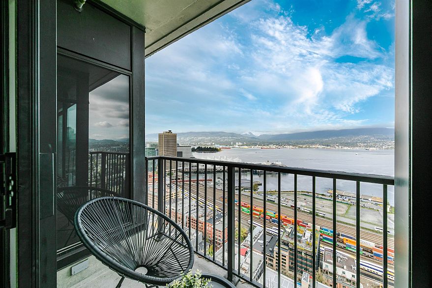 3901 128 W Cordova Street