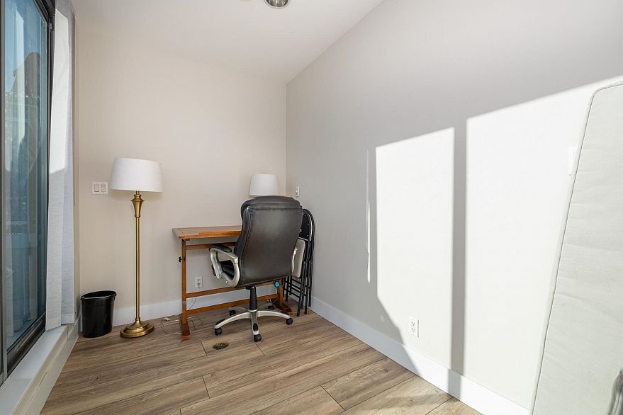 PH2 1288 W Georgia Street