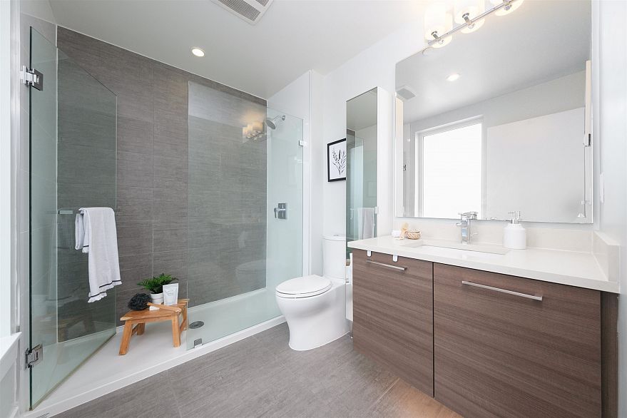 703 8580 River District Crossing