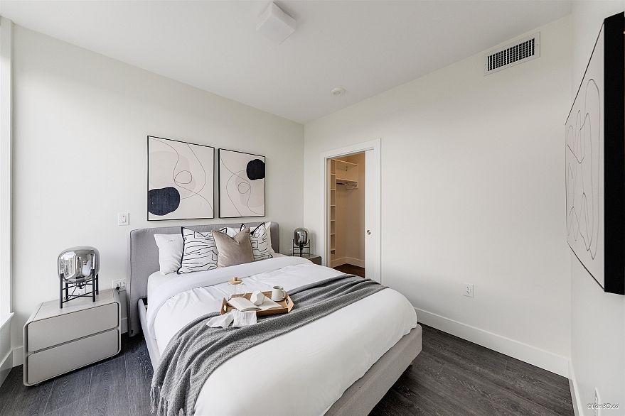 1307 3438 Sawmill Crescent