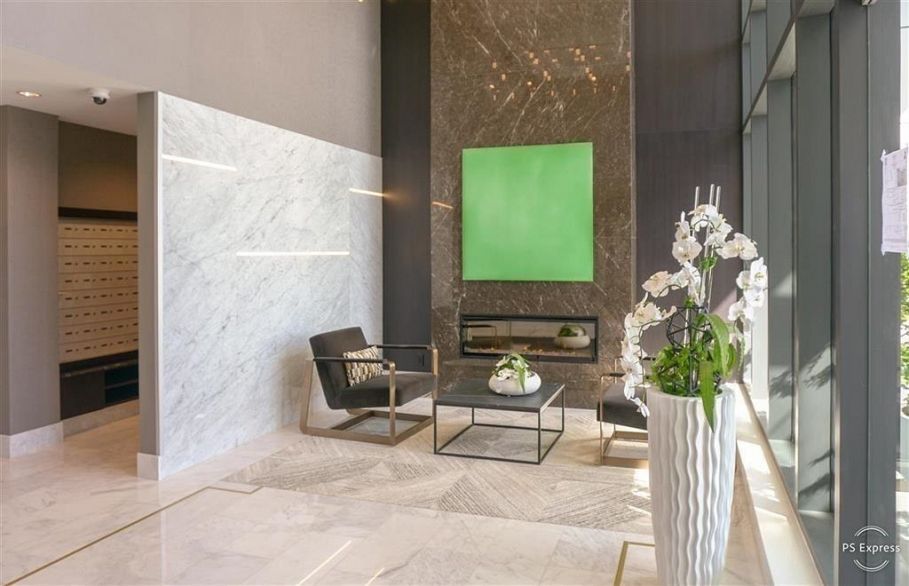 101 5687 Gray Avenue