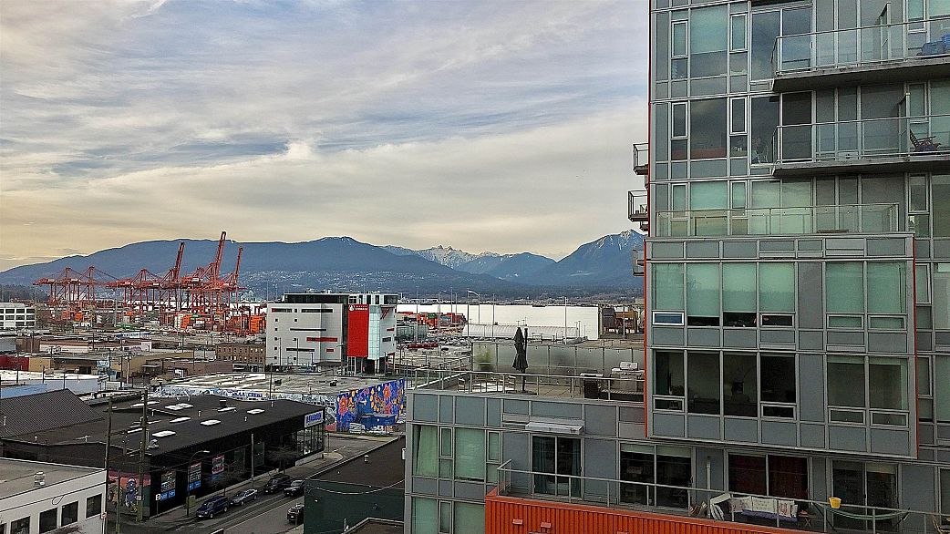 808 933 E Hastings Street