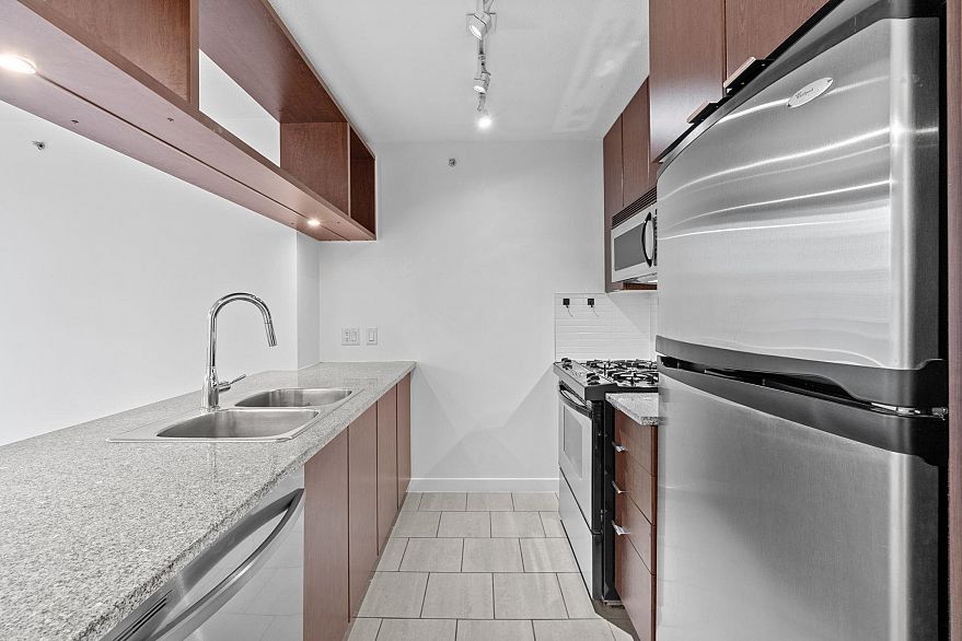 505 1001 Richards Street