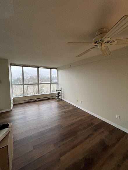 412 288 E 8th Avenue