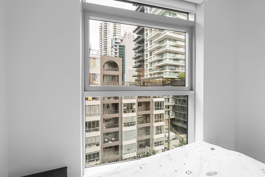 708 889 Pacific Street