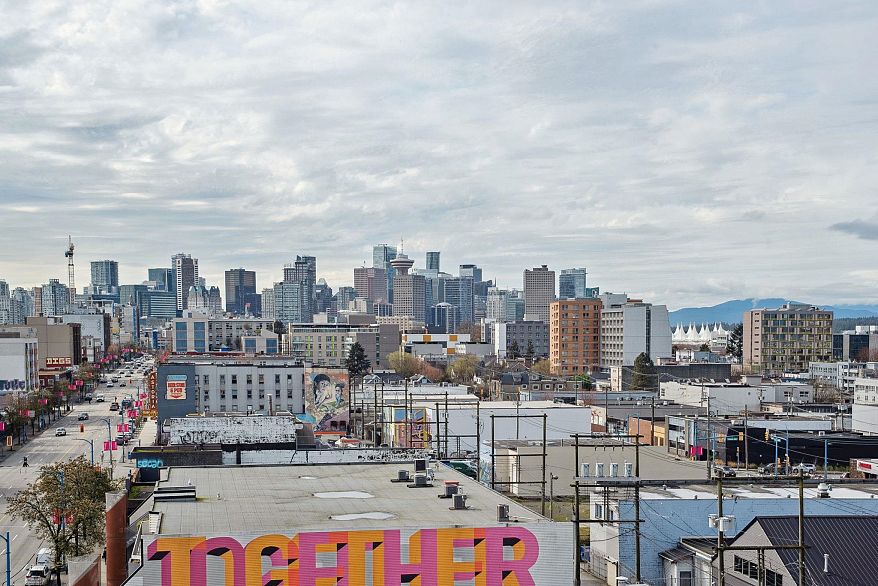 808 933 E Hastings Street