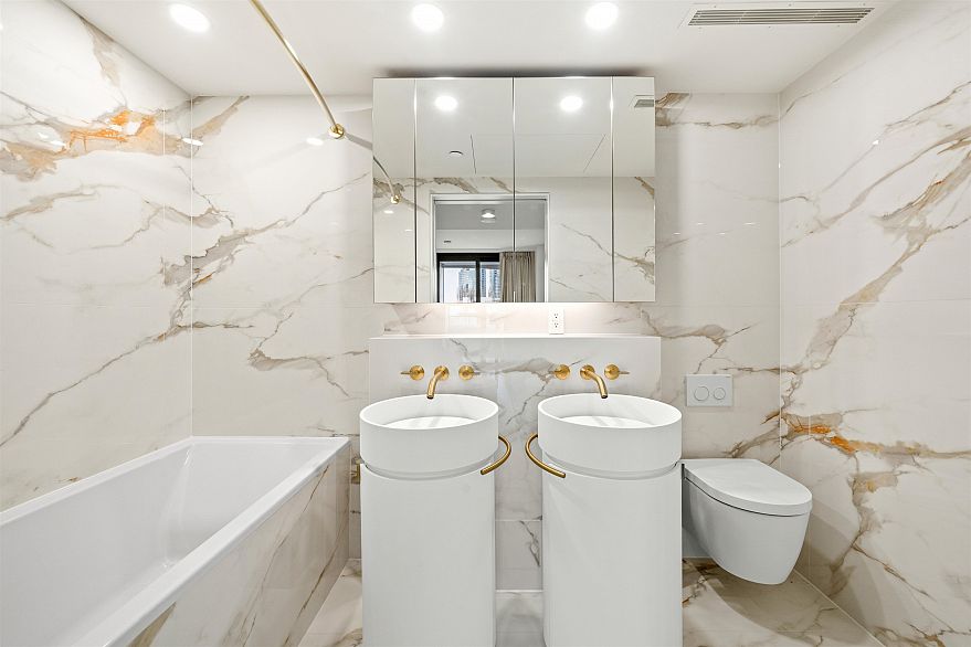 1808 1033 NELSON STREET, Vancouver BC V6E 0E4