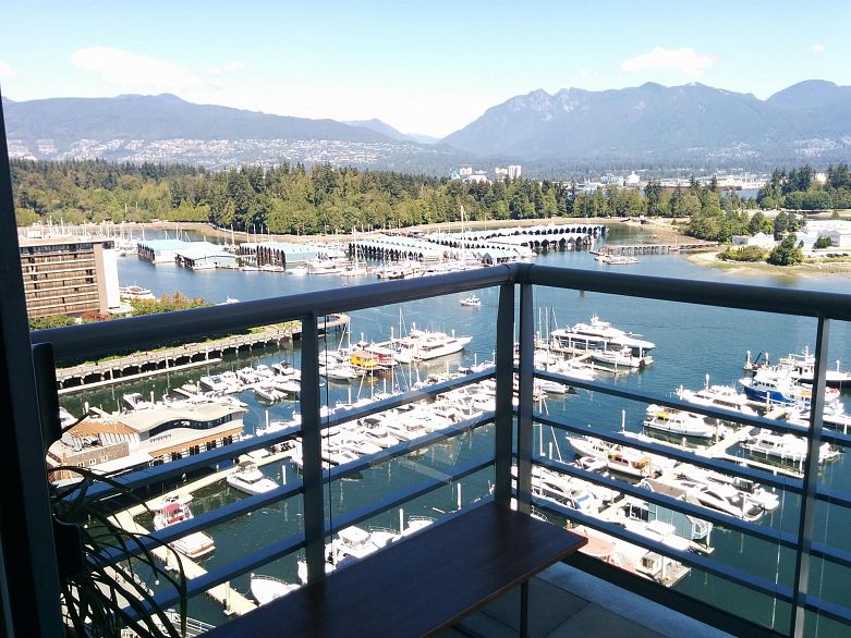 1701 499 Broughton Street