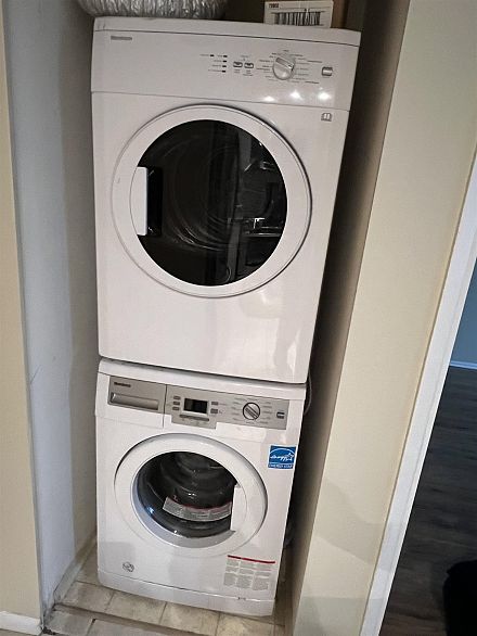 412 288 E 8th Avenue