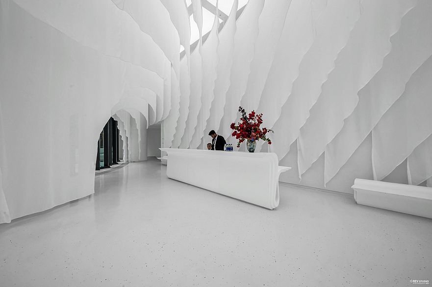 2207 1033 Nelson Street