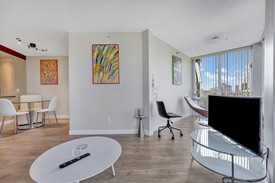 3509 1009 Expo Boulevard