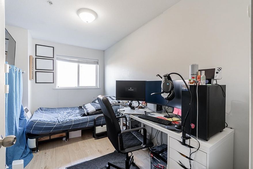 211 5625 Senlac Street