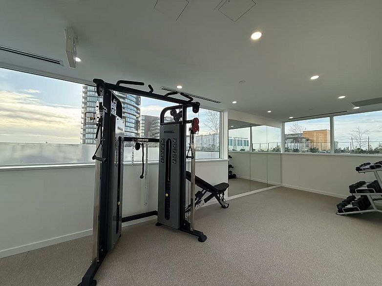 704 8405 GRANVILLE STREET, Vancouver BC V6P 4Z9