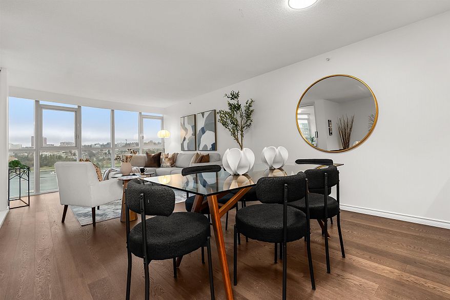 1603 388 Drake Street