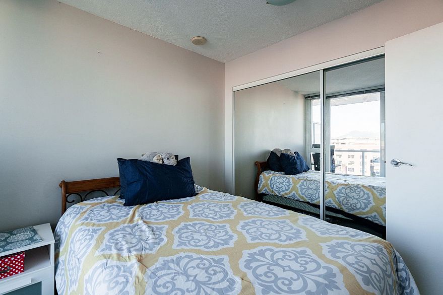 1005 550 Taylor Street