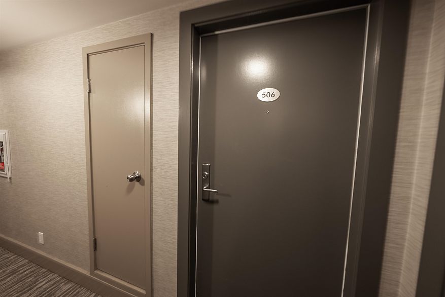 506 583 Beach Crescent