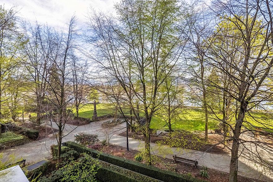 TH22 1281 W Cordova Street