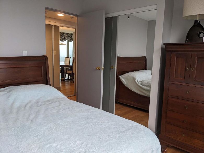 1804 1000 BEACH AVENUE, Vancouver BC V6E 4M2