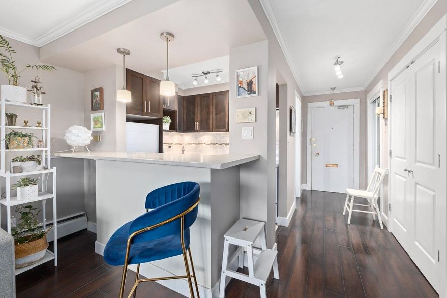 308 2025 W 2nd Avenue