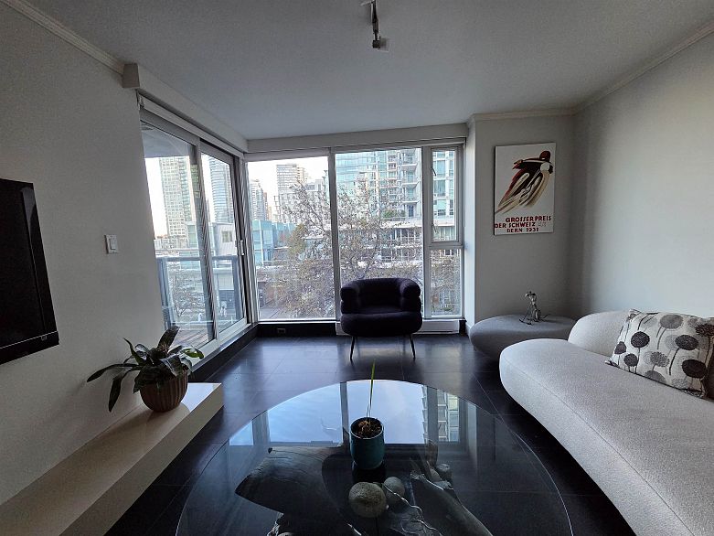 405 535 Nicola Street