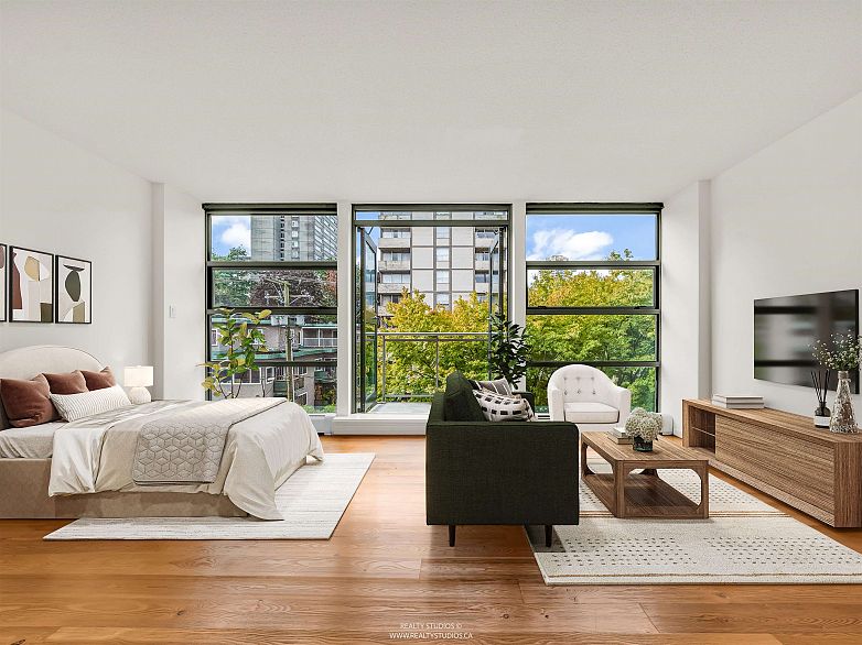 303 1688 Robson Street