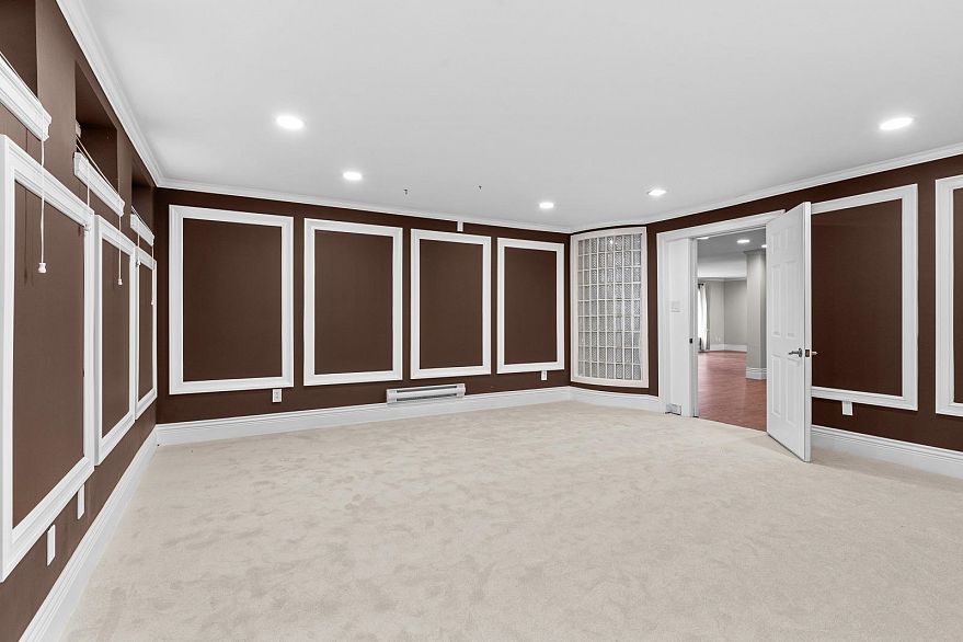 6968 Churchill Street