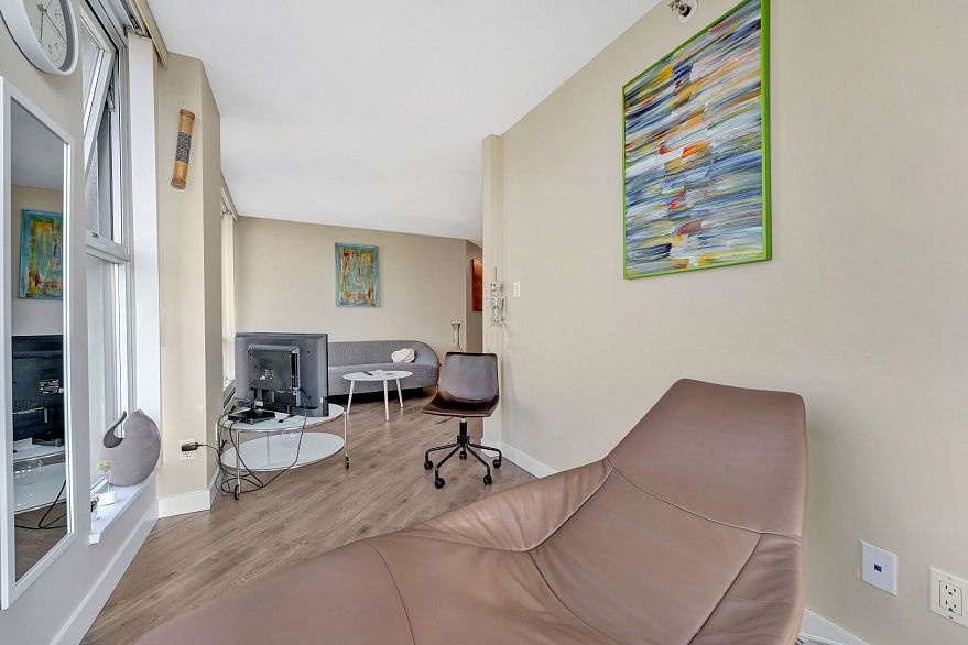 3509 1009 Expo Boulevard