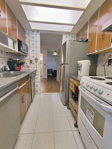 108 1420 E 7th Avenue