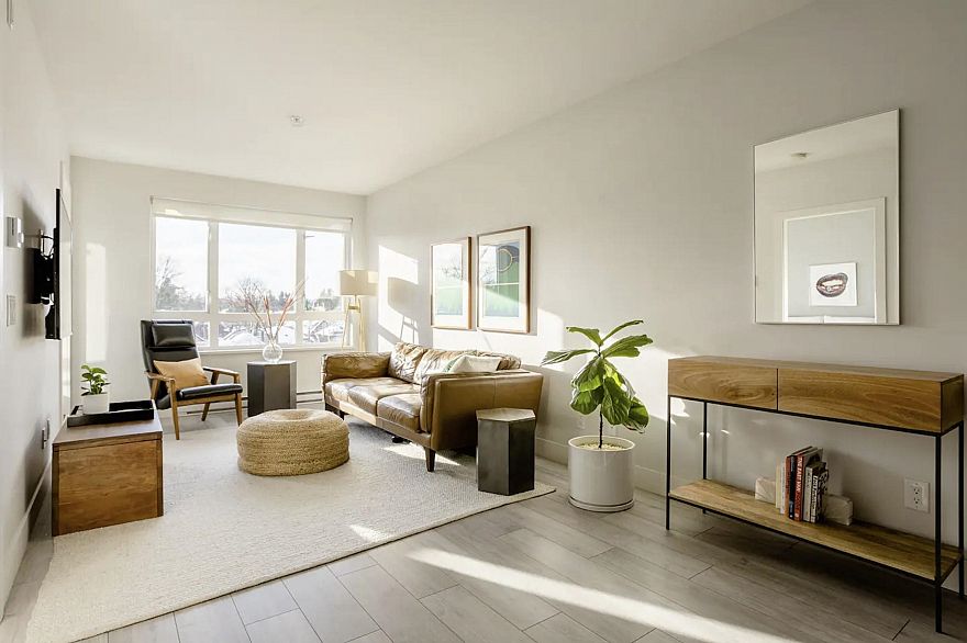 508 2477 Carolina Street