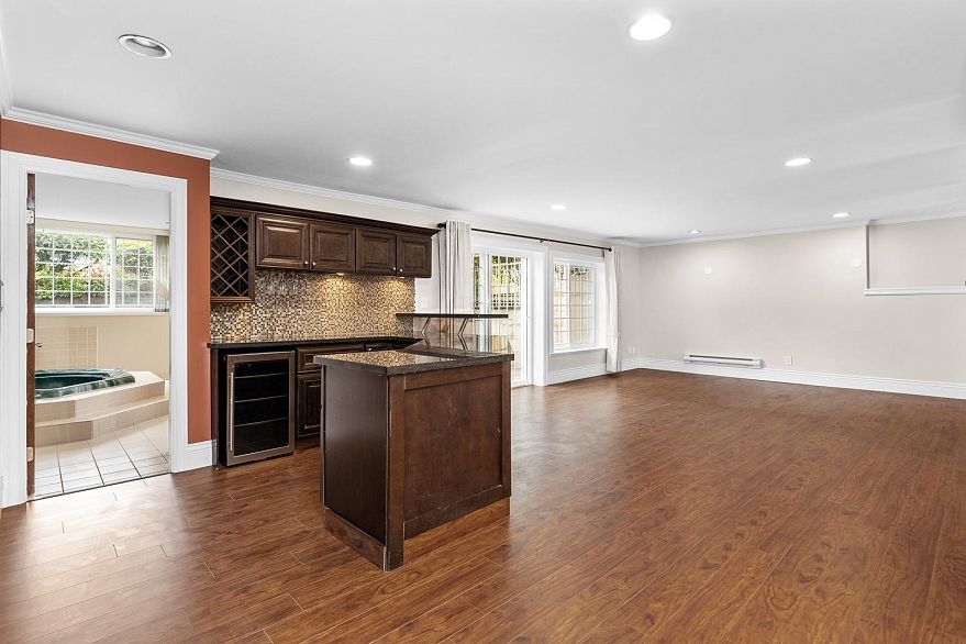 6968 Churchill Street