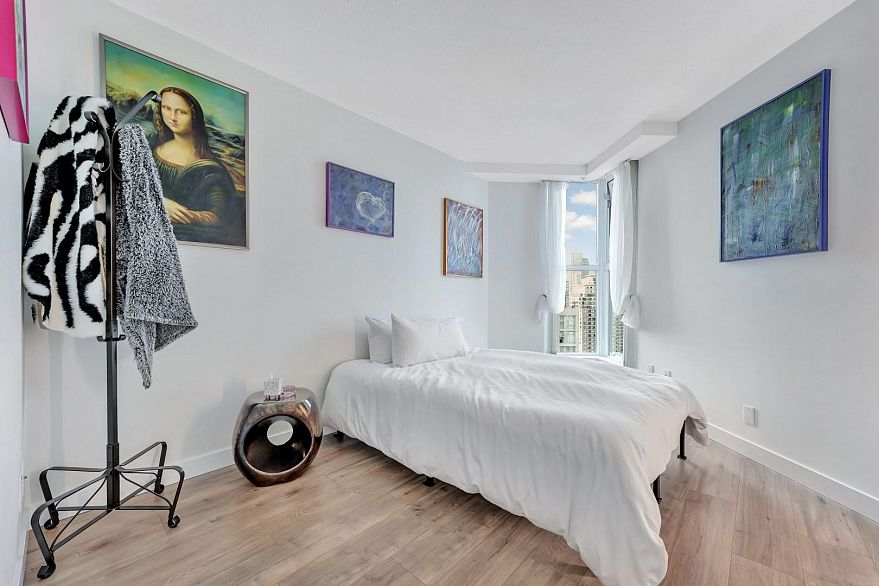 3509 1009 Expo Boulevard