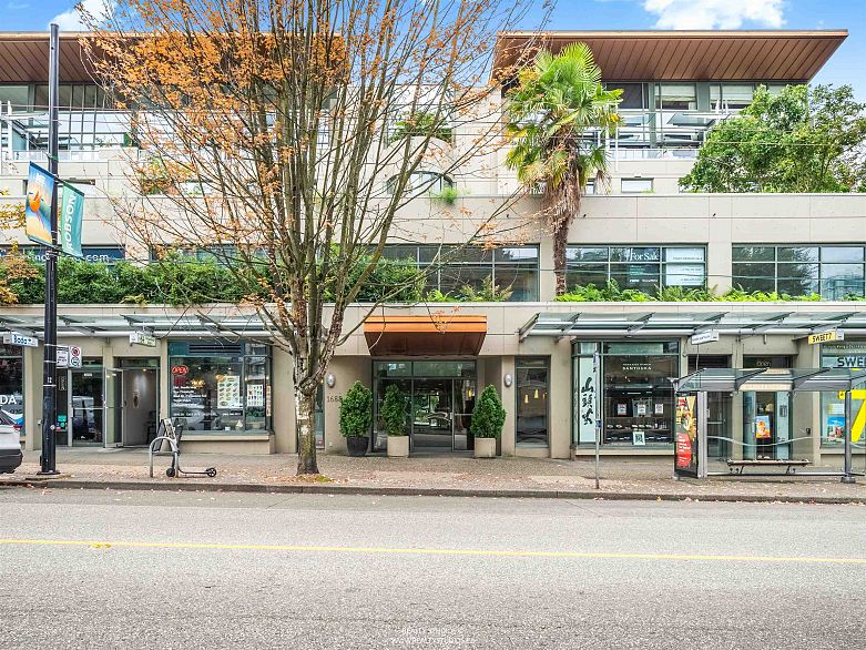 303 1688 Robson Street