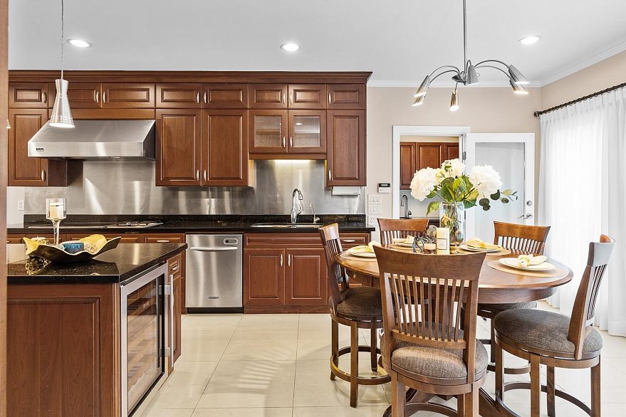 6968 Churchill Street