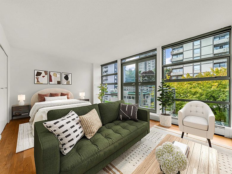 303 1688 Robson Street