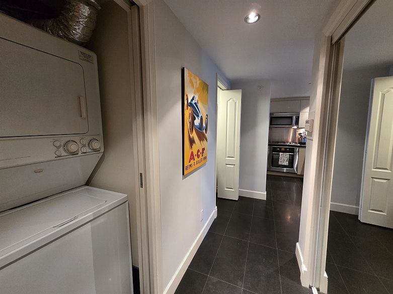 405 535 Nicola Street