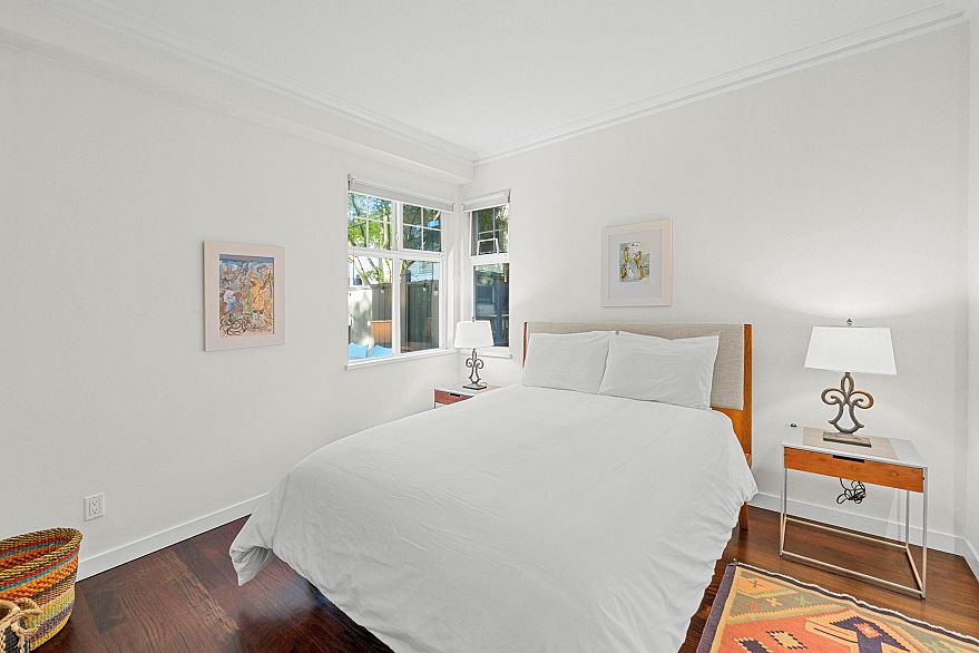 207 1388 Nelson Street