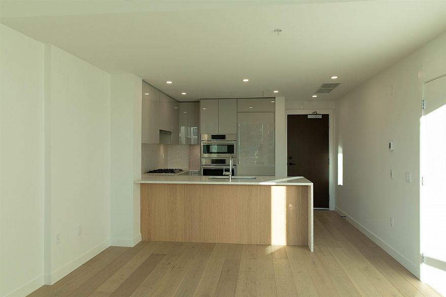 409 5058 Cambie Street