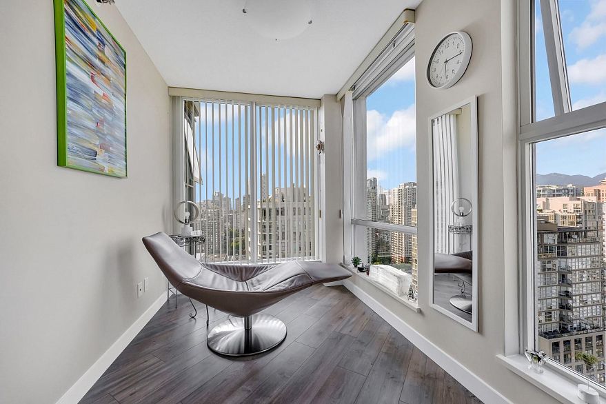 3509 1009 Expo Boulevard