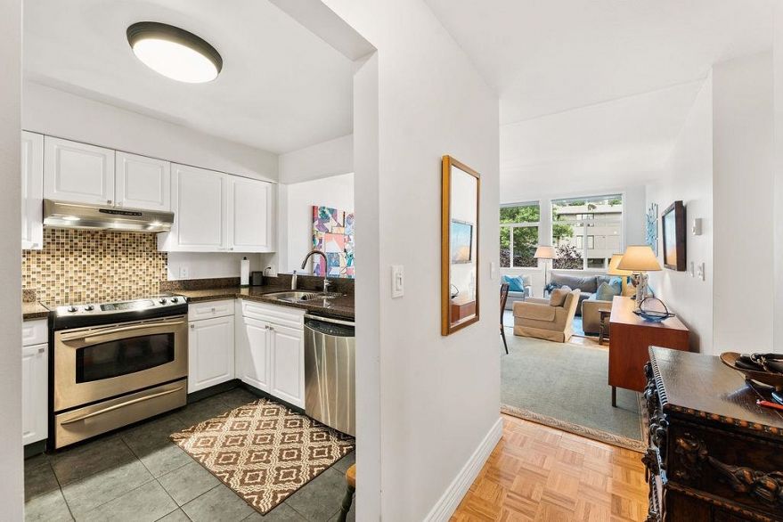 301 650 Moberly Road