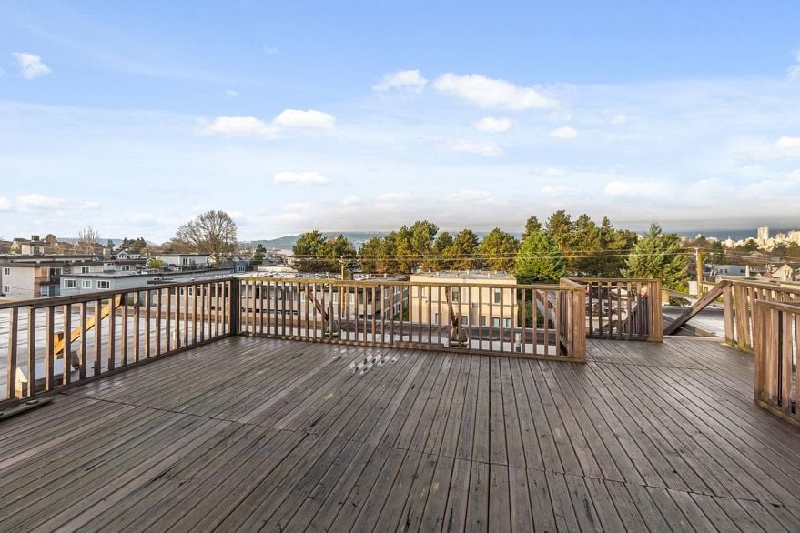 308 2025 W 2nd Avenue