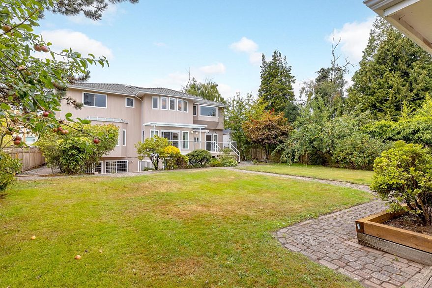 6968 Churchill Street