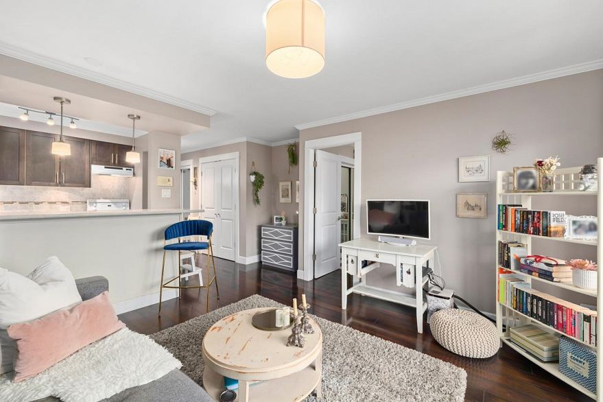 308 2025 W 2nd Avenue