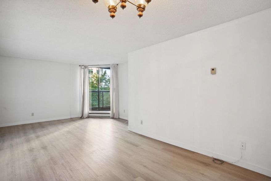 517 1040 PACIFIC STREET, Vancouver BC V6E 4C1