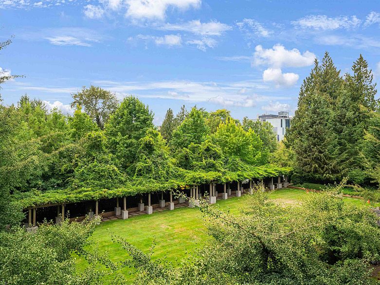 320 2280 Wesbrook Mall